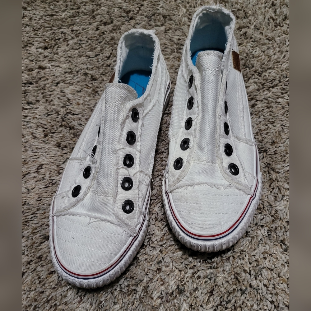 Blowfish Malibu Distressed slip on shoe